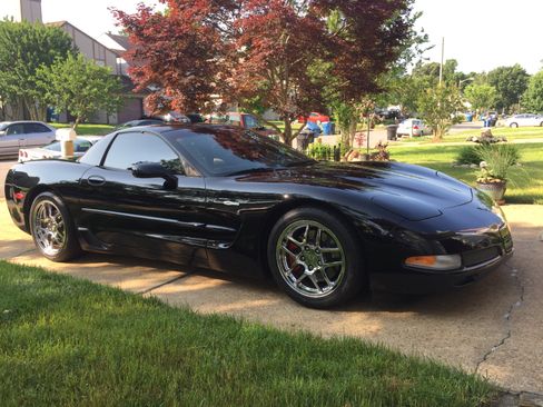 Used 2003 Chevrolet Corvette Z06 w/ Memory Package, 3 Drivers image 10
