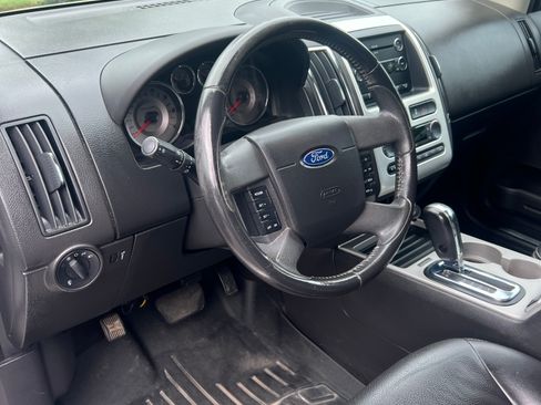 Used 2010 Ford Edge Limited FWD image 6