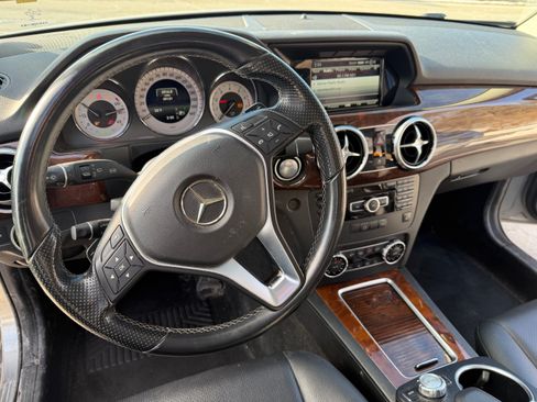 Used 2015 Mercedes-Benz GLK 350 4MATIC image 22