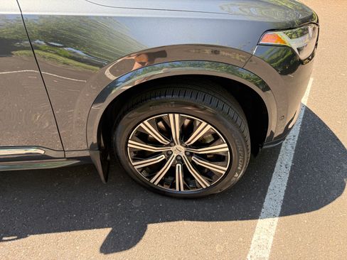 Used 2021 Volvo XC90 T8 Inscription image 12