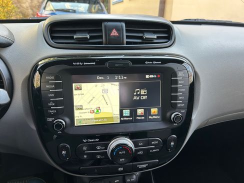 Used 2016 Kia Soul + w/ Primo Package image 9