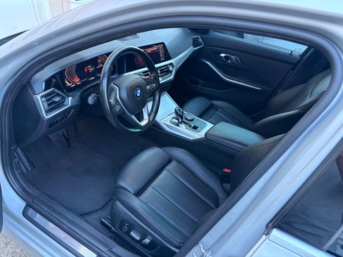 Used 2019 BMW 330i Sedan w/ Convenience Package RWD image 15