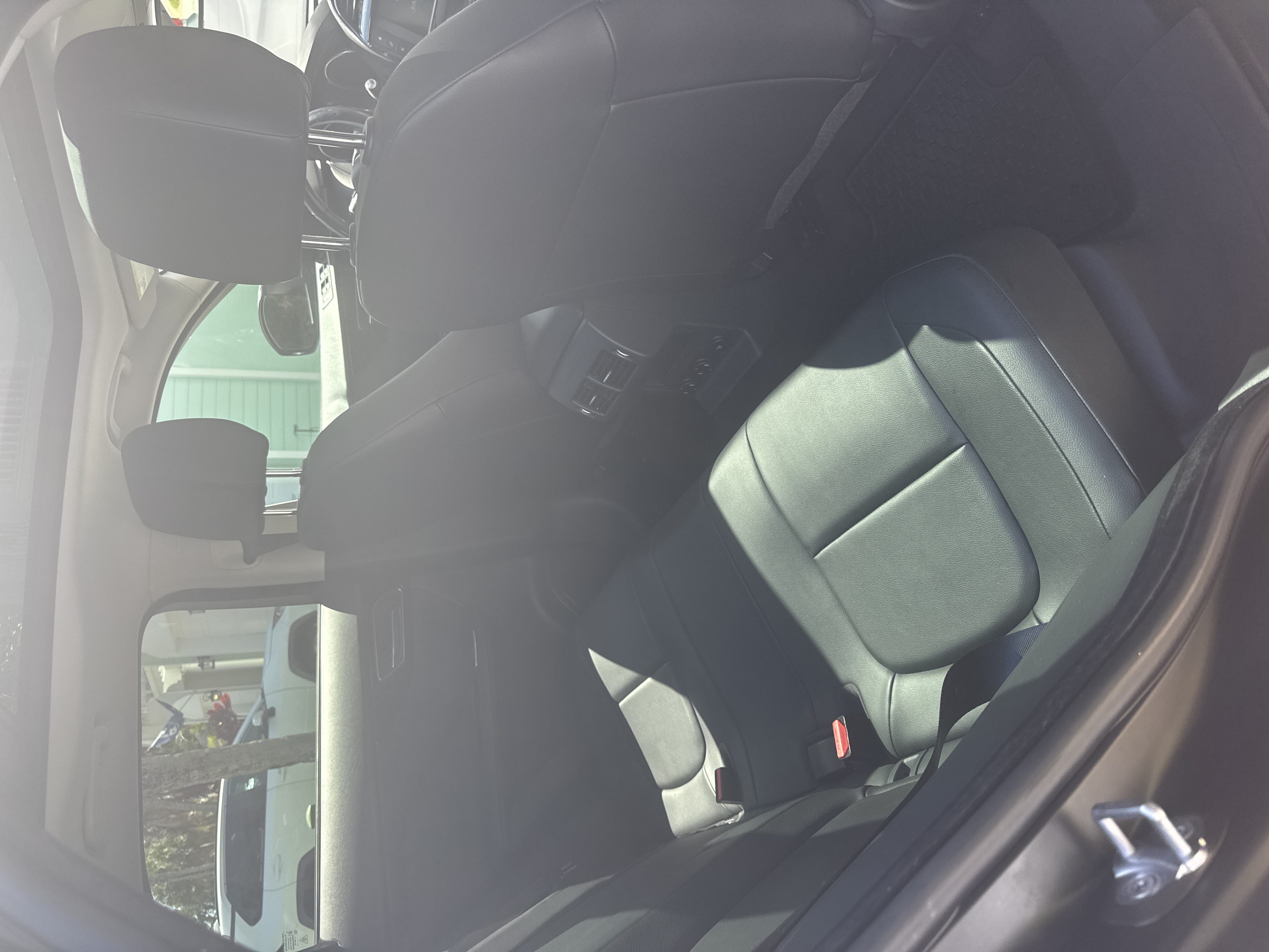 Used 2018 Jaguar F-PACE Premium AWD/4WD image 10