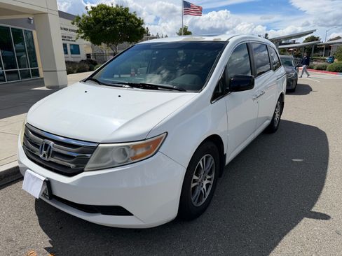 Used 2012 Honda Odyssey EX-L image 12
