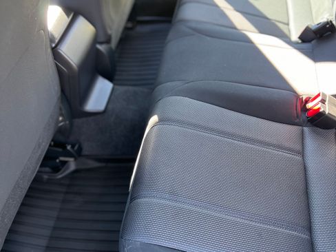 Used 2022 Subaru Impreza 2.0i image 8