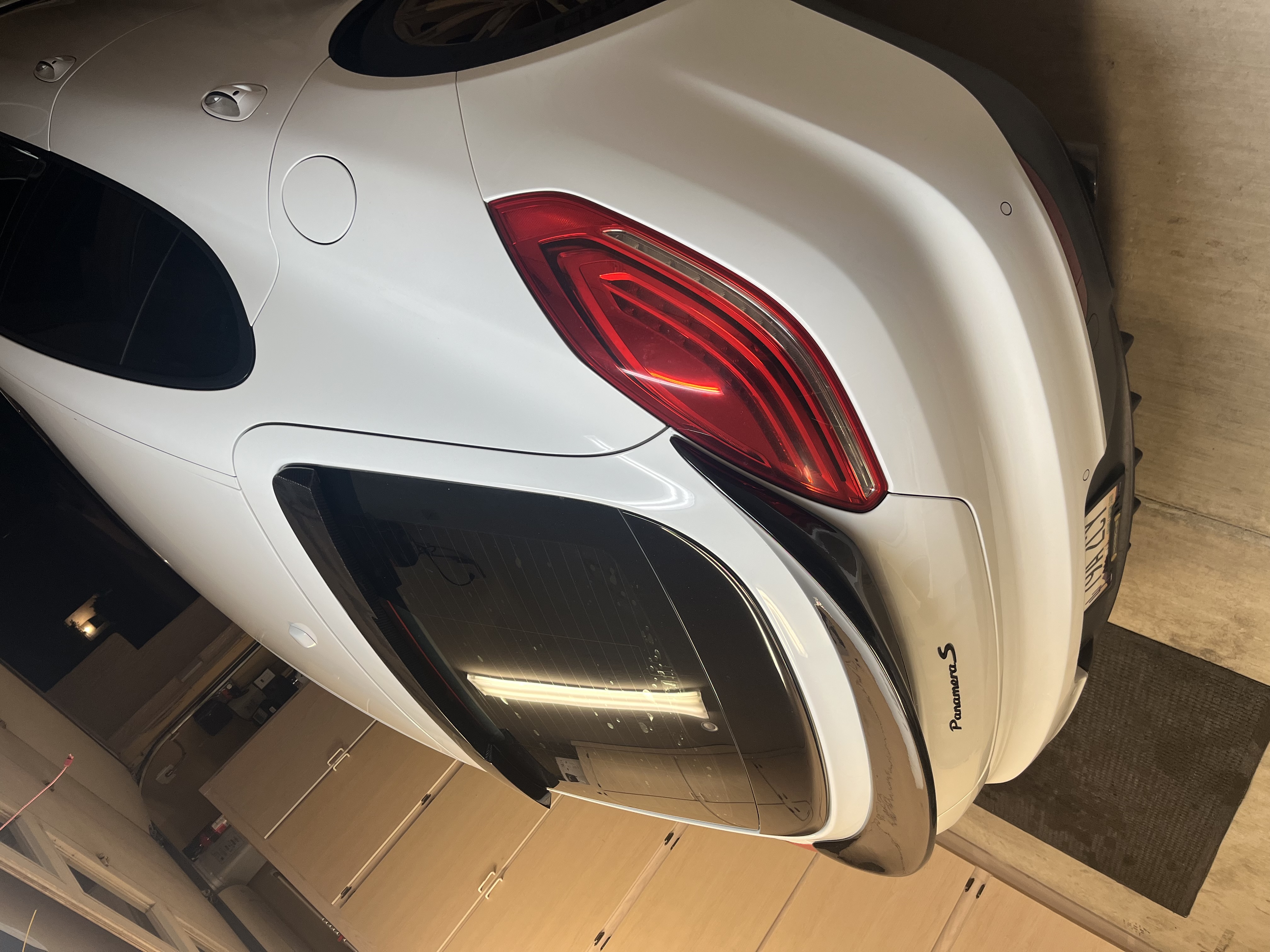 Used 2015 Porsche Panamera image 15