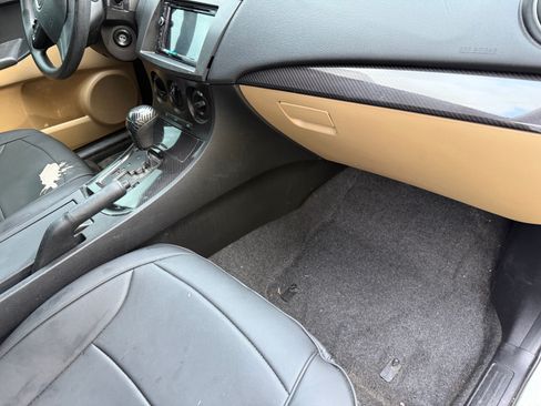 Used 2011 MAZDA MAZDA3 i Touring image 15