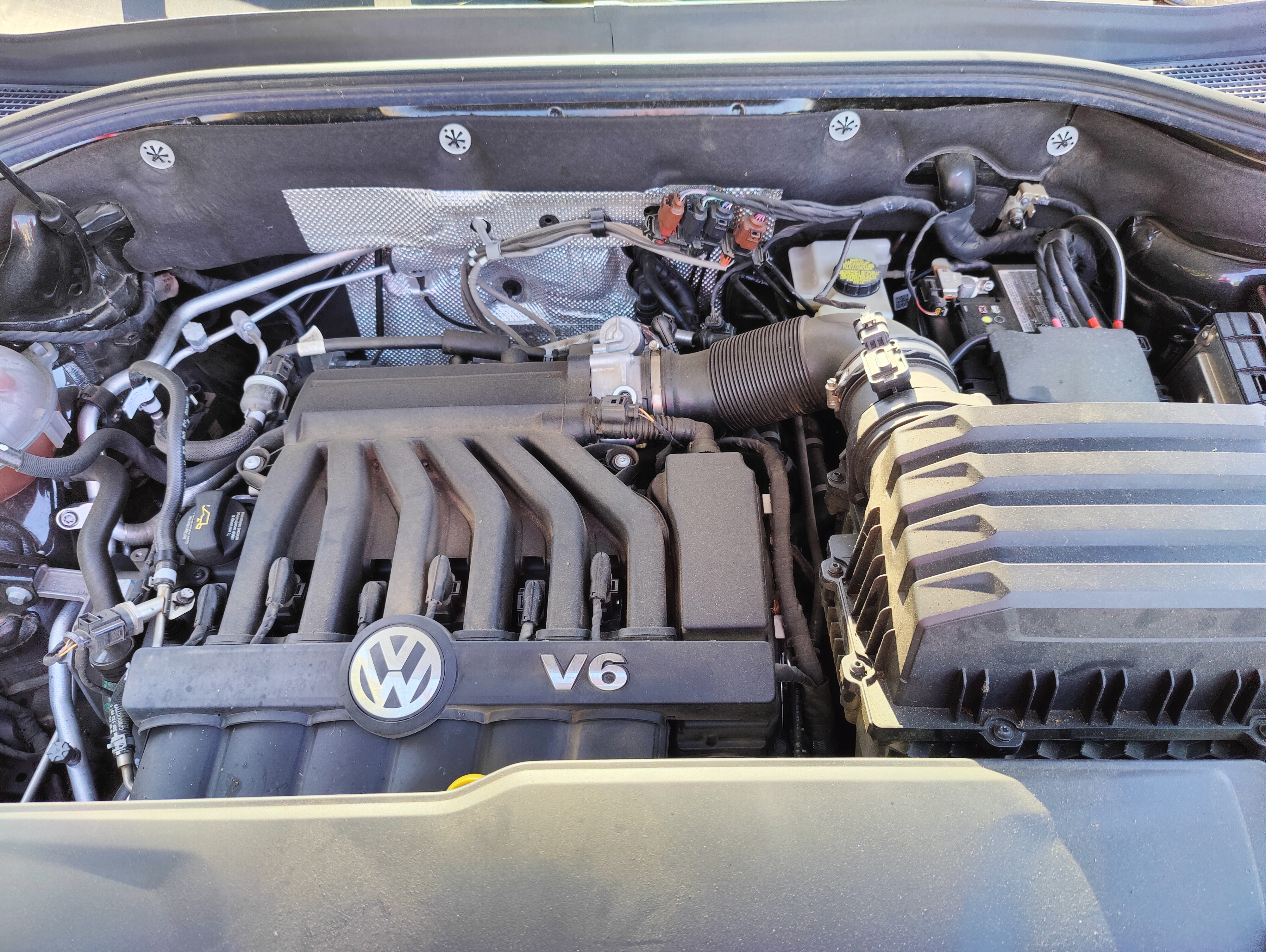 Used 2023 Volkswagen Atlas SE AWD/4WD image 2