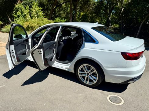 Used 2020 Audi A4 2.0T Premium AWD/4WD image 9