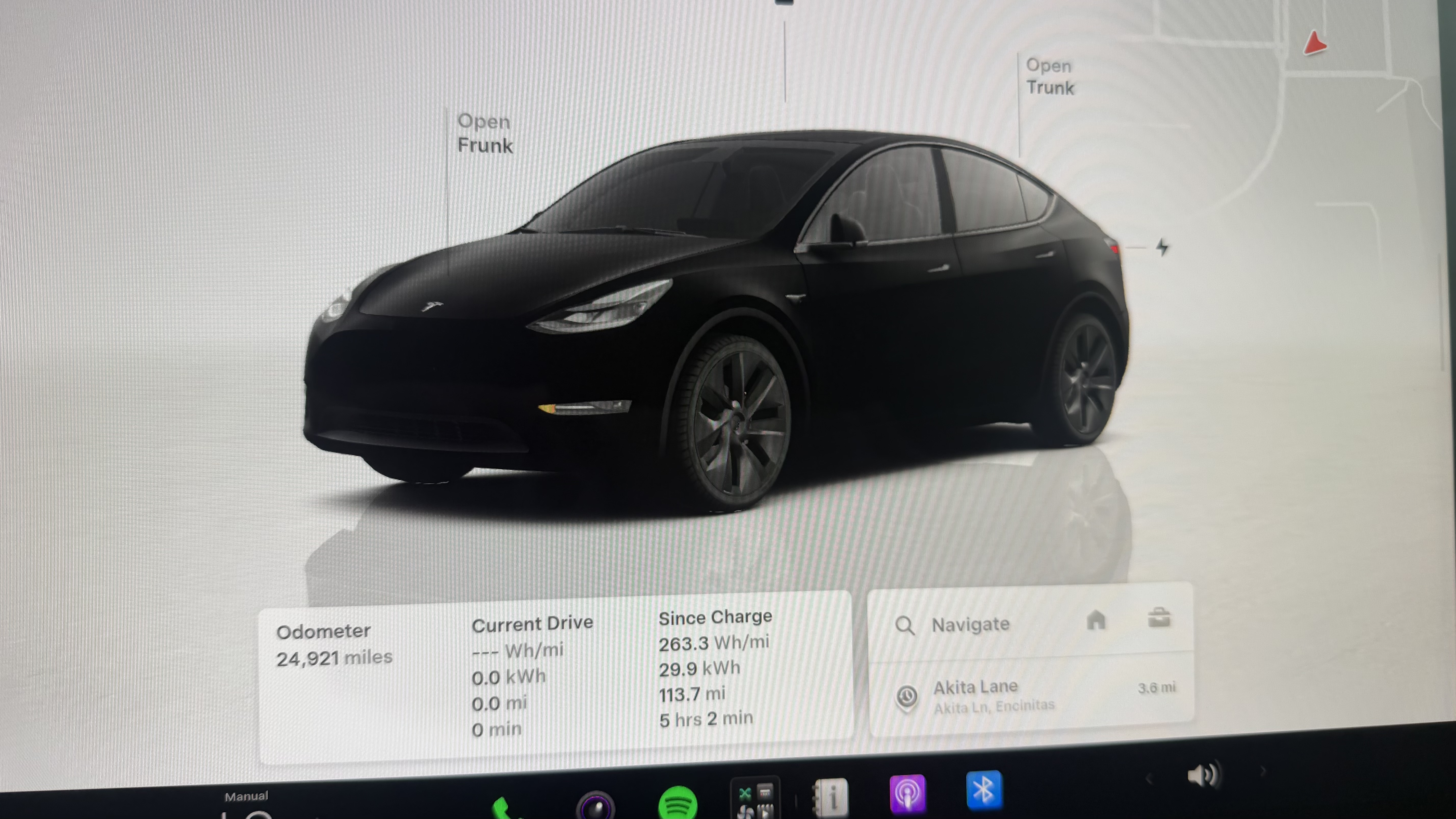 Used 2024 Tesla Model Y Long Range AWD/4WD image 6