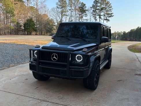 Used 2016 Mercedes-Benz G 550 image 2