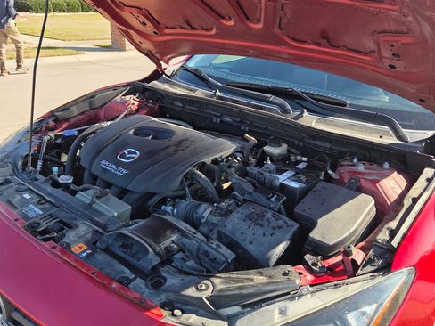 Used 2015 MAZDA MAZDA3 i Grand Touring image 11