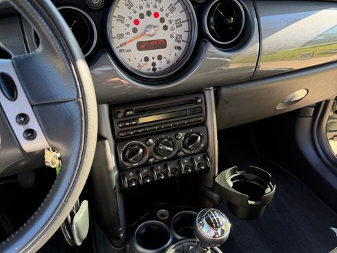 Used 2003 MINI Cooper Hardtop image 17