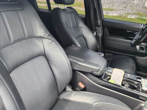 Used 2019 Land Rover Range Rover image 22