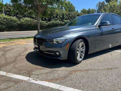 Used 2016 BMW 328i Sedan RWD image 8