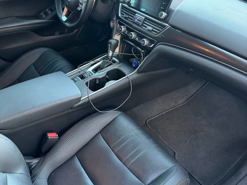 Used 2022 Honda Accord Sport Special Edition image 16