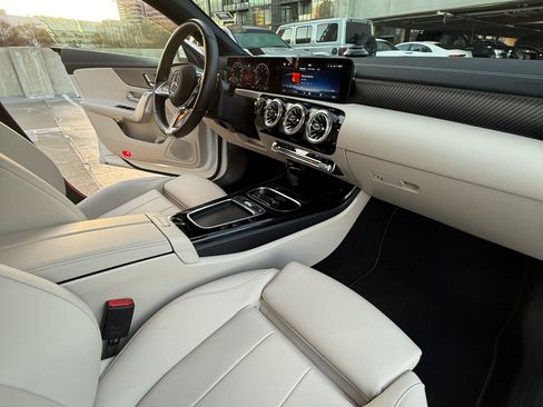 Used 2024 Mercedes-Benz CLA 250 4MATIC image 15