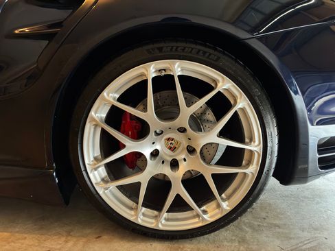 Used 2009 Porsche 911 Turbo image 13