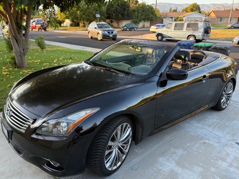 Used 2013 INFINITI G37 Sport w/ Premium Pkg image 1