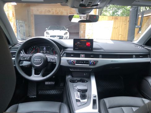 Used 2017 Audi A4 2.0T Premium w/ Convenience Package image 2