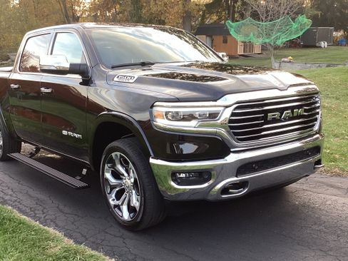Used 2020 RAM 1500 Limited image 4