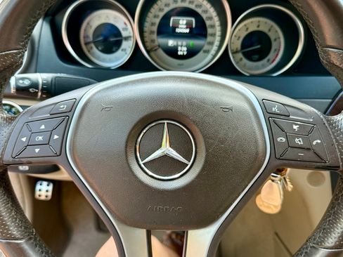 Used 2014 Mercedes-Benz C 250 Sedan image 8