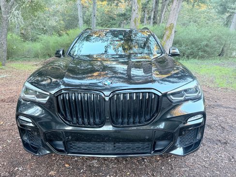 Used 2020 BMW X5 xDrive40i w/ M Sport Package image 2