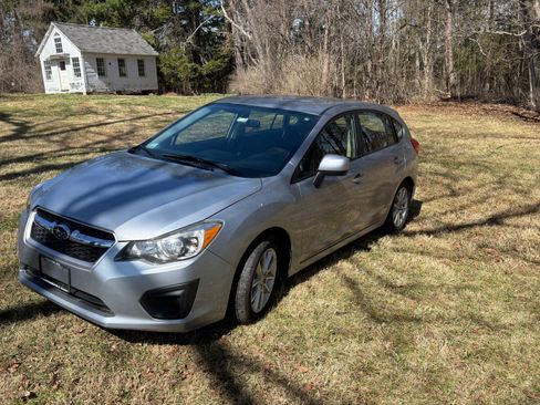 Used 2013 Subaru Impreza 2.0i Premium w/ All-Weather Pkg AWD/4WD image 1