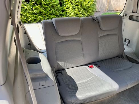 Used 2006 Toyota Highlander Hybrid image 14