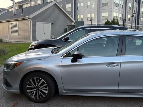 Used 2018 Subaru Legacy 2.5i w/ Alloy Wheel Package AWD/4WD image 5