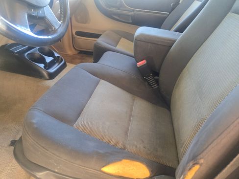 Used 2004 Ford Ranger XL image 4