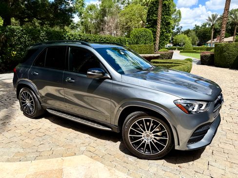 Used 2020 Mercedes-Benz GLE 350 4MATIC image 1