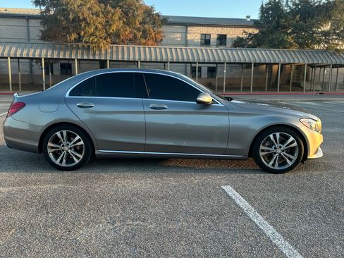 Used 2015 Mercedes-Benz C 300 Sedan image 11