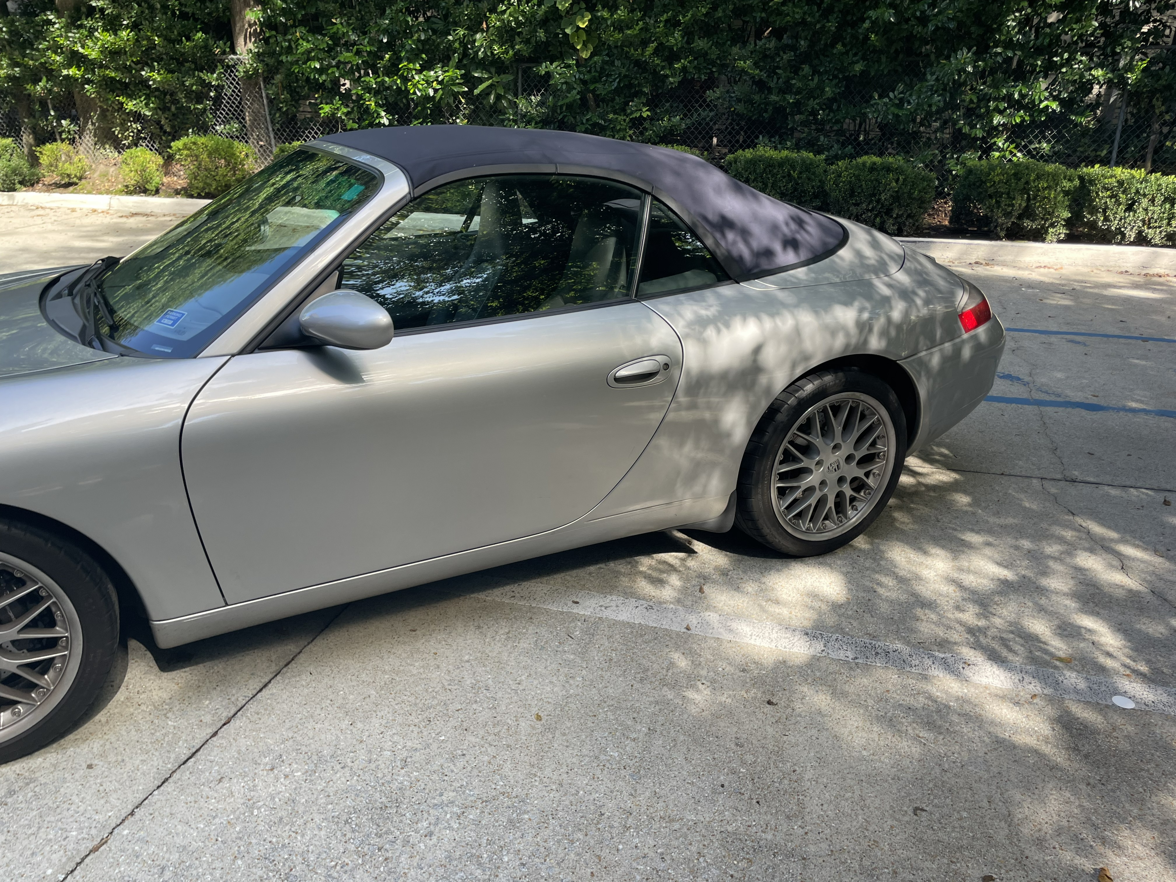 Used 2001 Porsche 911 Carrera 4 AWD/4WD image 9