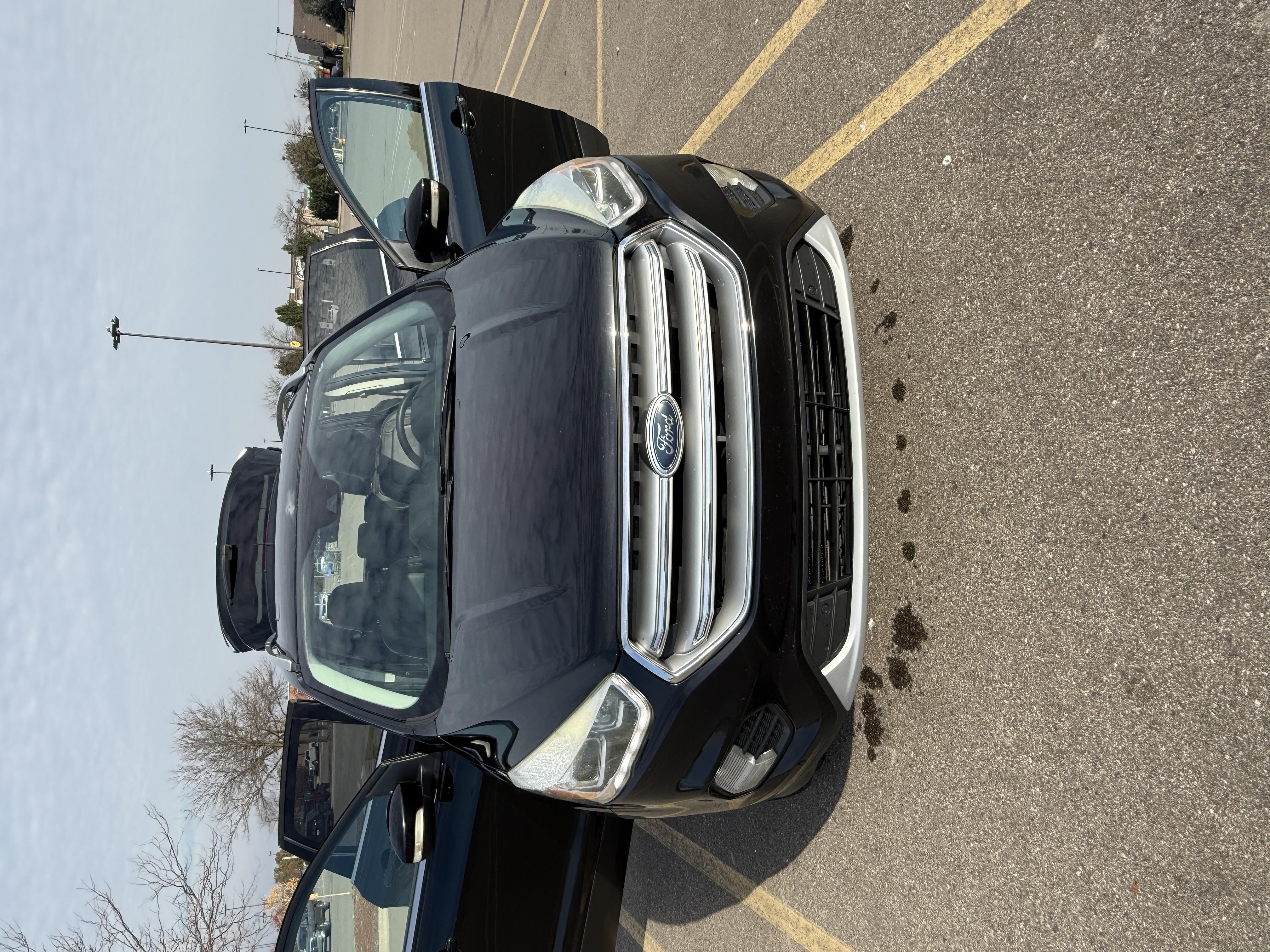 Used 2017 Ford Escape Titanium w/ Equipment Group 301A AWD/4WD image 12