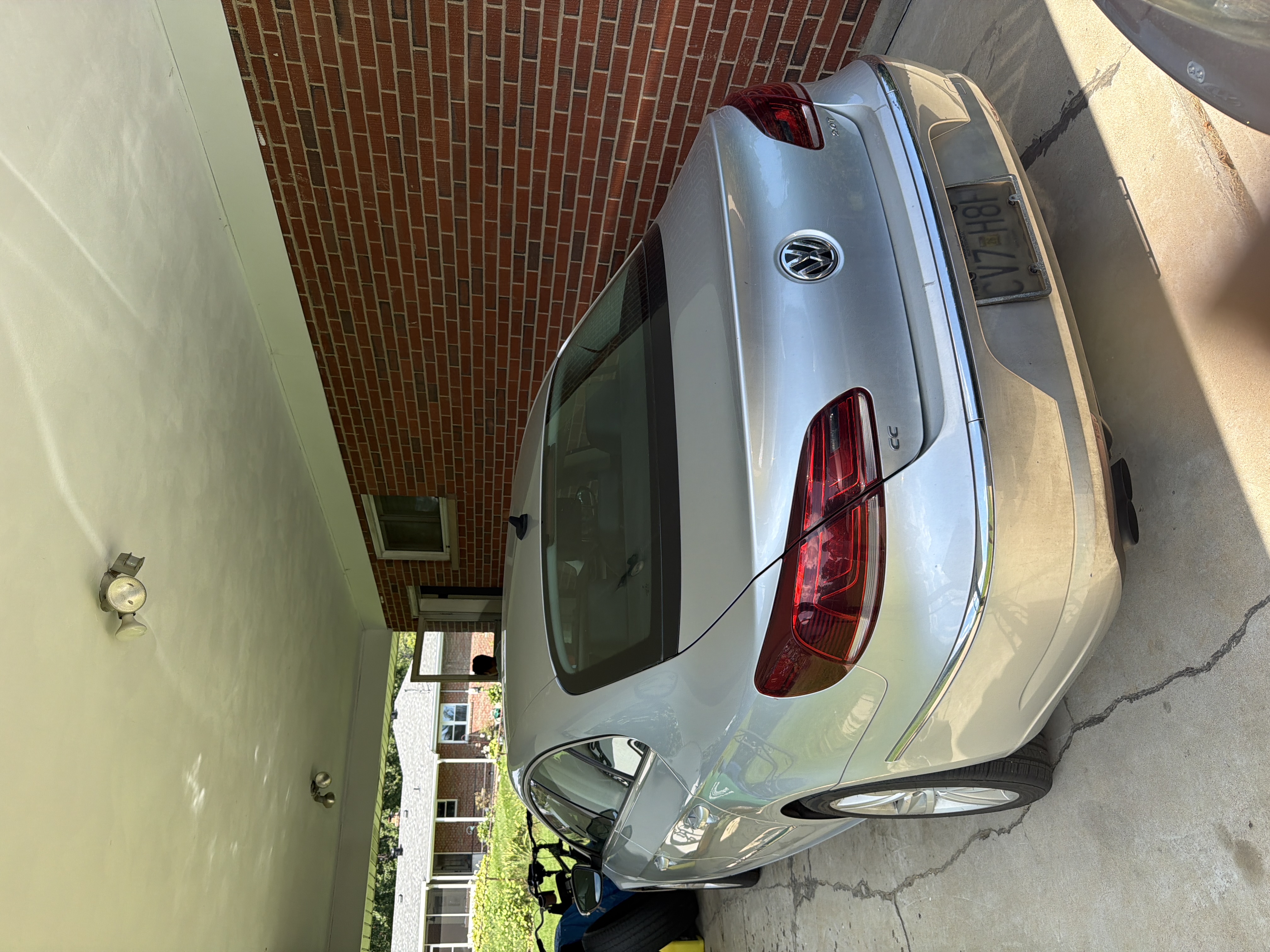 Used 2014 Volkswagen CC Sport FWD image 4