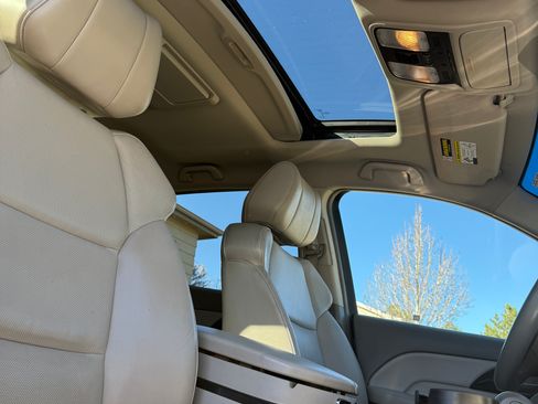 Used 2009 Acura MDX w/ Sport & Entertainment Pkgs image 4