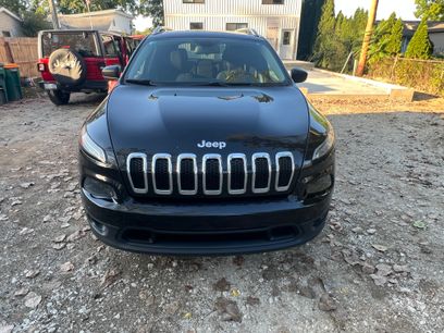 Used 2016 Jeep Cherokee Latitude w/ Cold Weather Group