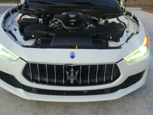 Used 2019 Maserati Ghibli image 22