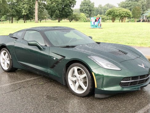 Used 2014 Chevrolet Corvette Stingray Coupe w/ 3LT Preferred Equipment Group RWD image 4