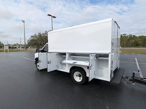 Used 2024 Ford E-350 and Econoline 350 Super Duty w/ Power Windows & Locks Group RWD image 22