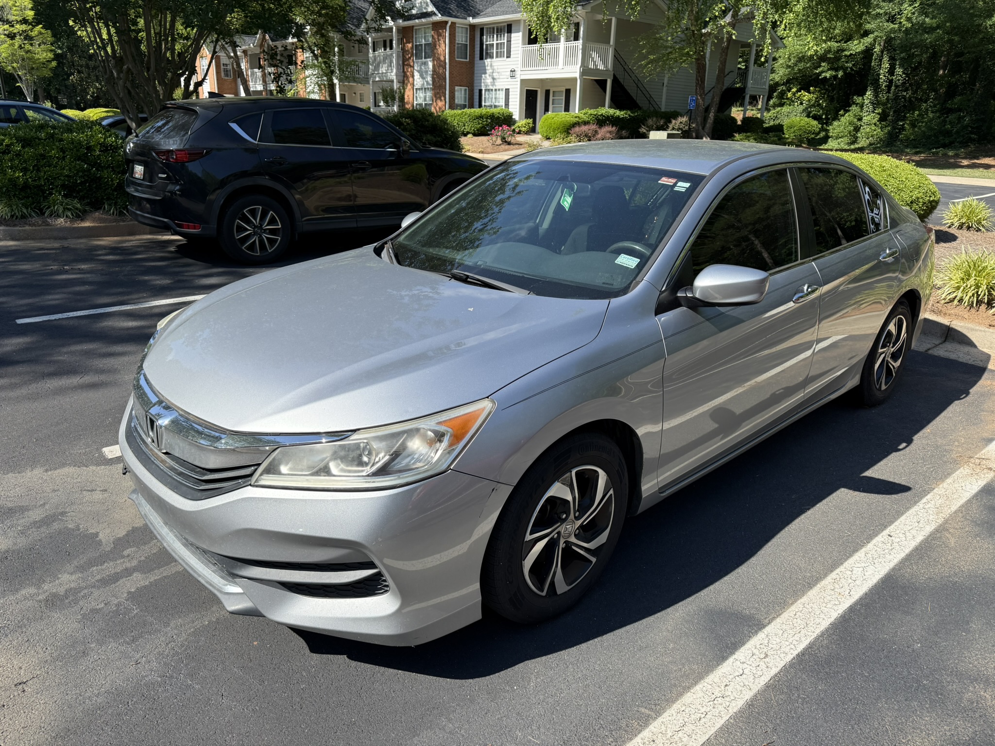 Used 2017 Honda Accord LX image 2
