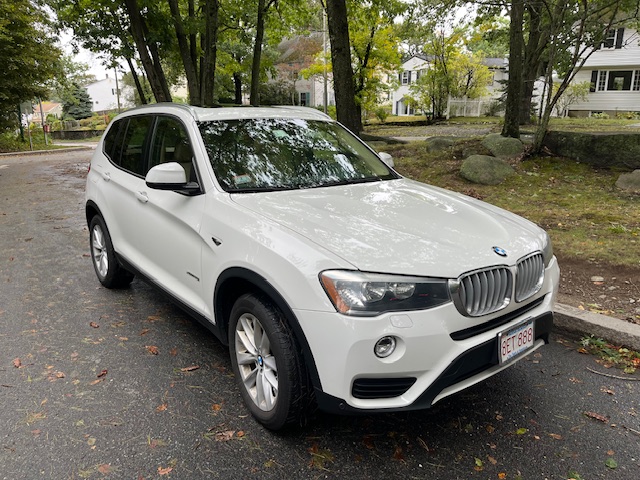 Used 2016 BMW X3 xDrive28i AWD/4WD image 2