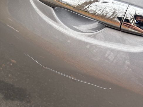 Used 2017 Nissan Rogue SV image 22