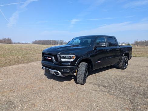 Used 2019 RAM 1500 Rebel w/ Rebel Level 2 Equipment Group image 6