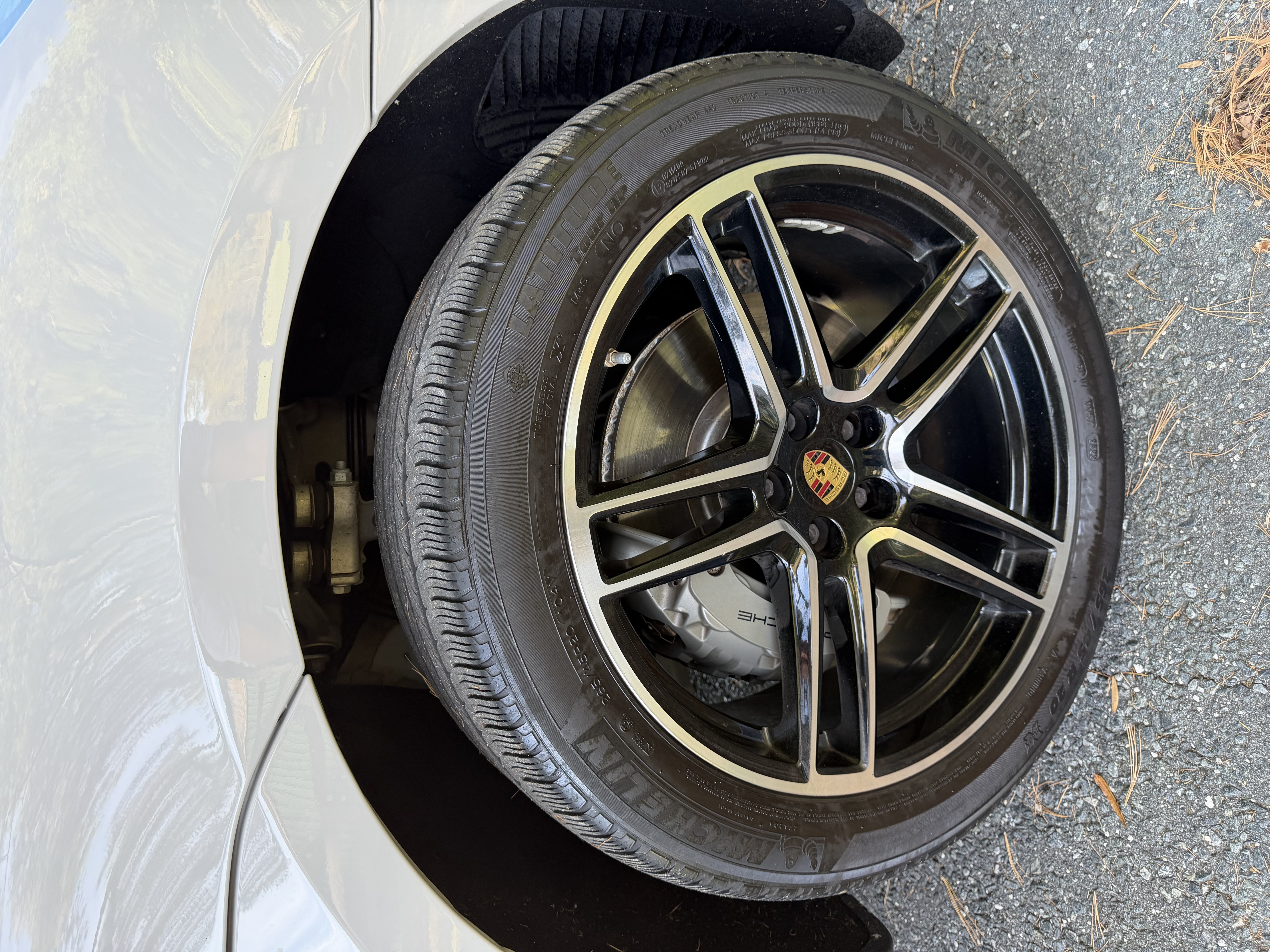 Used 2020 Porsche Macan S AWD/4WD image 11