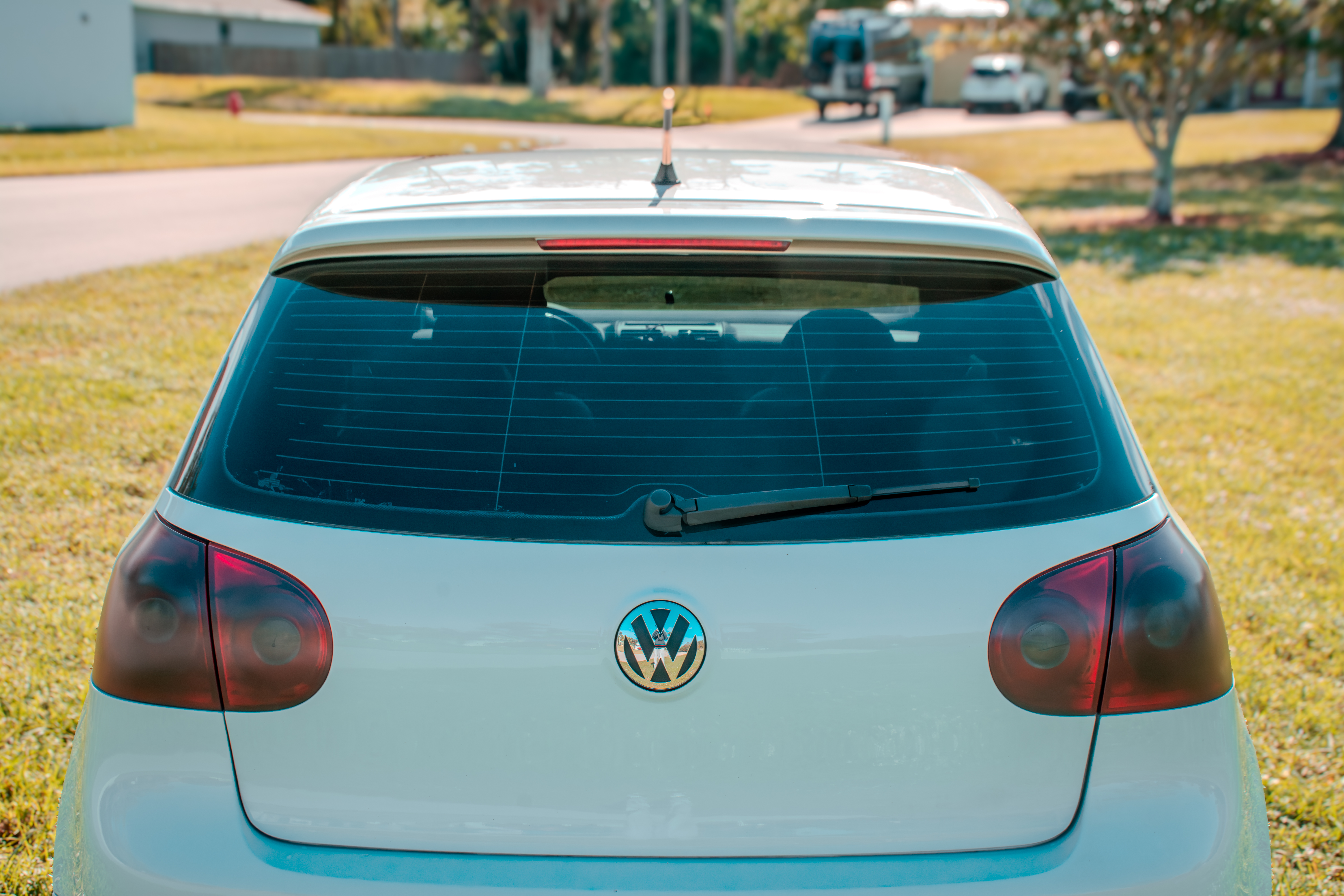 Used 2007 Volkswagen GTI 2-Door FWD image 12