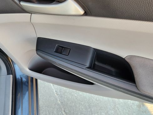 Used 2010 Honda Accord LX image 24