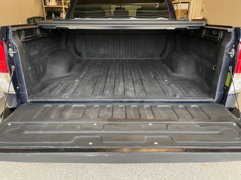 Used 2010 Toyota Tundra Limited AWD/4WD image 23