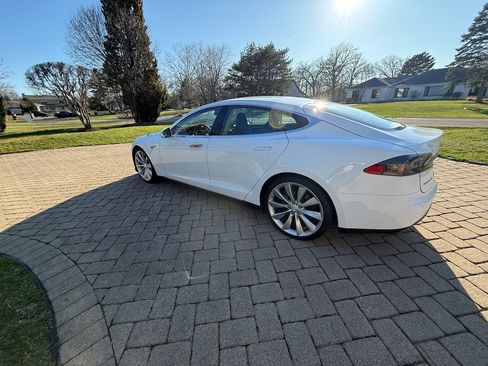 Used 2014 Tesla Model S image 6